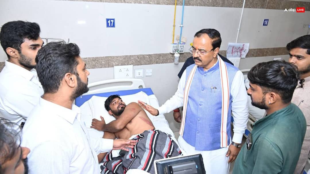 UP Deputy CM keshav prasad maurya called police action in his own government barbaric UP News: अपनी ही सरकार में पुलिस के एक्शन को यूपी डिप्टी सीएम केशव प्रसाद मौर्य ने बताया बर्बर, कहा- कार्रवाई होगी...