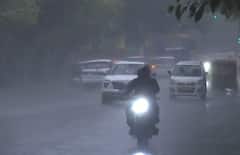 Heavy Rains in Delhi: દિલ્હી, નોઈડા અને ગુરુગ્રામમાં ભારે વરસાદ, હવામાન વિભાગે આપ્યું રેડ એલર્ટ