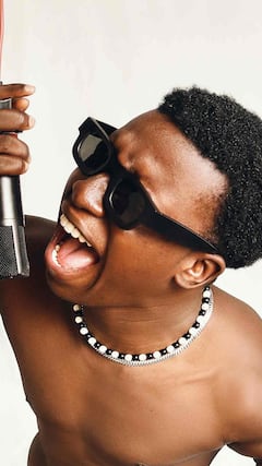 অনেক পুরুষেরই কন্ঠস্বর হয় পাতলা, ক্ষীণ ! কারণ জানেন ?