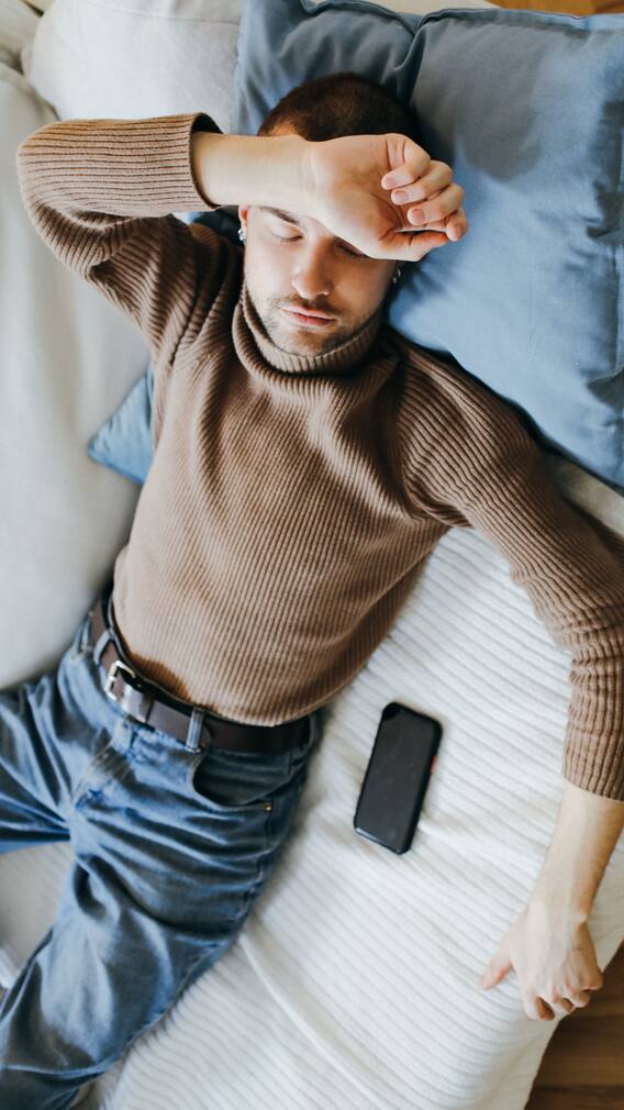 6 Simple Habits For Deep, Restful Sleep Every Night