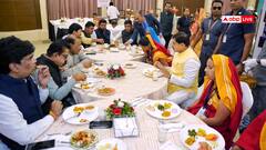 इंदौर: स्वच्छता कर्मियों के साथ CM मोहन यादव ने किया भोजन, 50 इलेक्ट्रिक AC बसों की दी सौगात