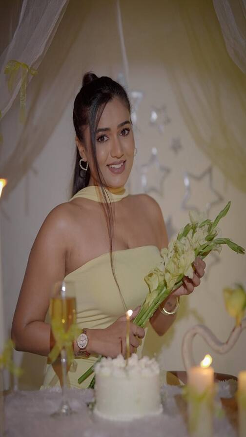 બર્થડે પર ગરિમા ચોરશિયાનું ગ્લેમરસ ફોટોશૂટ