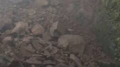 सिंधुदुर्ग ते कोल्हापूर जोडणाऱ्या तळेरे गगनबावडा राष्ट्रीय महामार्गावर दरड कोसळली, वाहतूक बंद