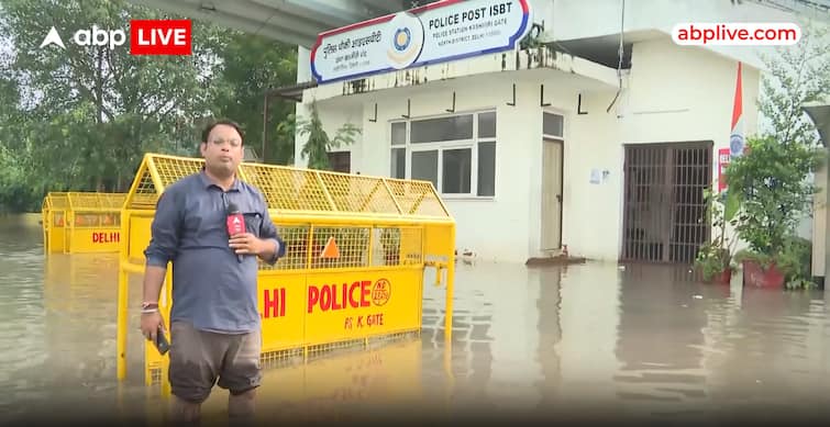 Yamuna Floods Submerge Delhi’s ISBT Police Station, Traffic And Local Areas Hit Yamuna Floods Submerge Delhi’s ISBT Police Station, Traffic And Local Areas Hit