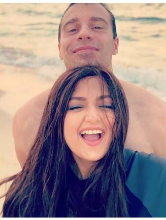 ਮਸ਼ਹੂਰ ਗਾਇਕਾ ਦਾ 8 ਸਾਲ ਬਾਅਦ ਟੁੱਟੇਗਾ ਵਿਆਹ, ਜਾਣੋ ਕਿਉਂ ਲੈਣਗੇ ਤਲਾਕ?