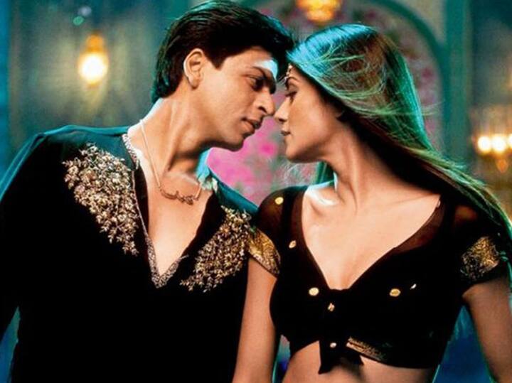 Sushmita Sen became Shahrukh Khan's teacher in the film. Seeing whom everyone used to become crazy.