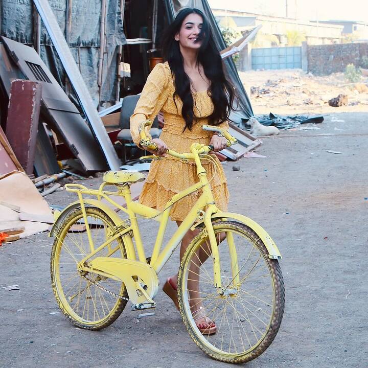 Apart from all this, Shagun has worked in shows like Kuch Rang Pyaar Ke Aisi Bhi, Ganga, Is Pyaar Ko Kya Naam Doon 3, Tu Aashiqui, Lal Ishq and Ishq's Jor Nahi Nahin.