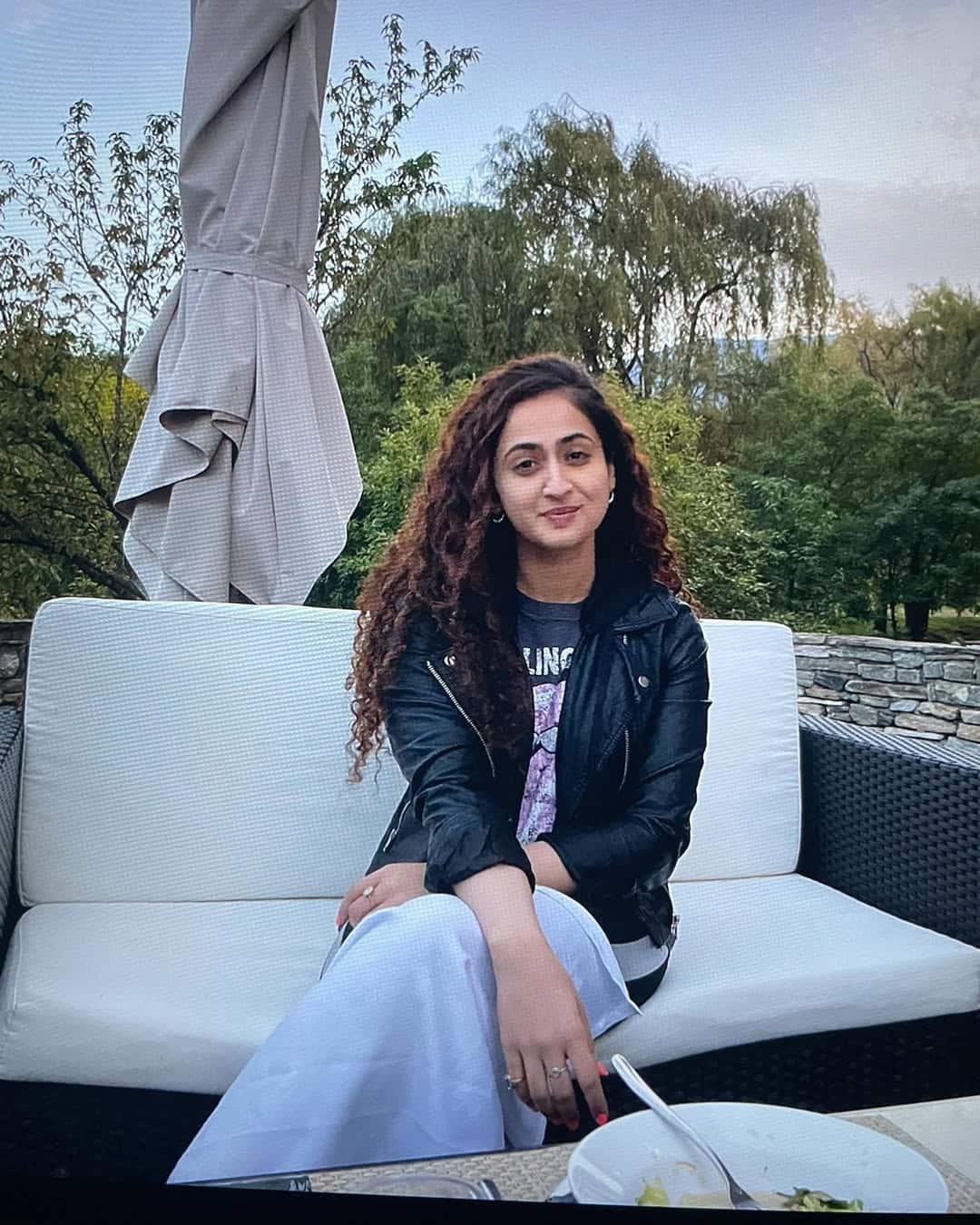Ruchika's first meeting with Shaheer was on the set of Judgel Hai. In this film, Kangana Ranaut and Rajkumar Rao were seen in important roles. After the meeting, the couple started dating each other.