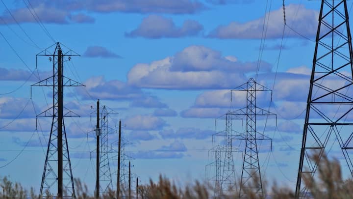 Punjab News: ਪੰਜਾਬ ਦੇ ਬਿਜਲੀ ਉਪਭੋਗਤਾਵਾਂ ਲਈ ਖਾਸ ਖਬਰ ਹੈ। ਦੱਸ ਦੇਈਏ ਕਿ ਚੰਡੀਗੜ੍ਹ ਪਾਵਰ ਡਿਸਟ੍ਰੀਬਿਊਸ਼ਨ ਲਿਮਟਿਡ (CPDL) ਨੇ ਇੱਕ ਨਵੀਂ ਖਪਤਕਾਰ-ਅਨੁਕੂਲ ਵਿਸ਼ੇਸ਼ਤਾ ਸ਼ੁਰੂ ਕੀਤੀ ਹੈ...