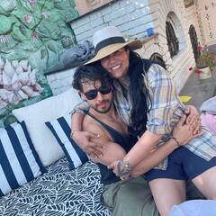 टाइगर श्रॉफ की मां की 10 तस्वीरें, फिटनेस में बेटे को भी मात देती हैं 65 साल की आयशा श्रॉफ