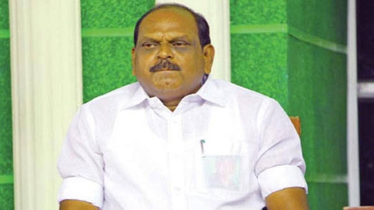 எதிர்பார்ப்பு இல்லாமல் தன் கருத்தை தெரிவித்துள்ளார் செங்கோட்டையன்: வைத்திலிங்கம் கருத்து