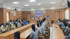 தஞ்சாவூர் தூய்மைப் பணியாளர்கள்: குறைகள் தீர்க்க தீவிரம்! விரைவில் முக்கிய அறிவிப்புகள் வெளியாகுமா?