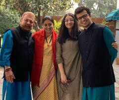 स्मृति ईरानी की बेटी की तस्वीरें, मां की कार्बन कॉपी है जोइश, गोवा में चलाती है बार