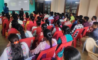 மிஸ் பண்ணிடாதீங்க; சிவில் சர்வீஸ் பயிற்சியில் சேர்ந்து படிக்கலாம்- அரசே அழைப்பு!