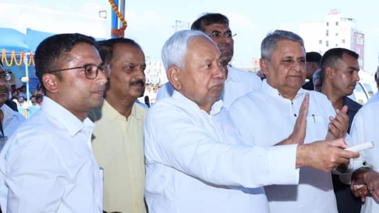 Nitish Kumar Inaugurates Bihar’s First Cable Suspension Bridge At Punpun, 17 Other Projects In Patna
