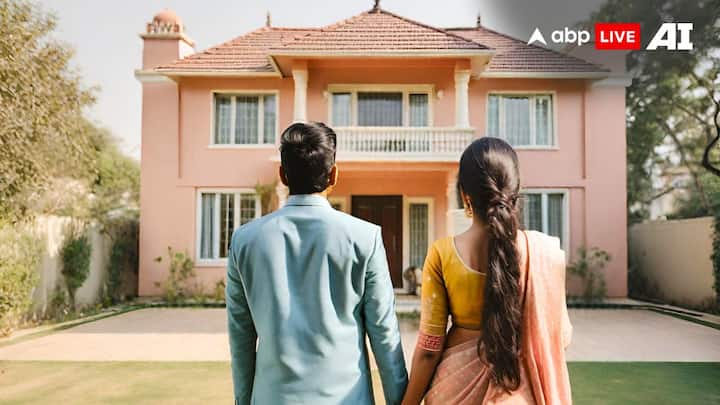 प्रॉपर्टी:- नई प्रॉपर्टी, फ्लैट, जमीन या दुकाना आदि की खरीदारी भी पितृ पक्ष के दौरान वर्जित होती है. इस समय खरीदी गई इन चीजों से परिवार में पितृ दोष का प्रभाव बढ़ता है. मकान आदि के साथ ही पितृ पक्ष के समय आपको नए वाहन की खरीदारी से भी बचना चाहिए. इस समय लिए वाहन अशुभ फल देते हैं.