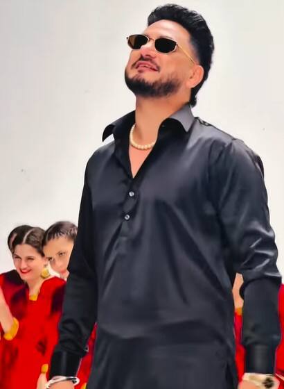 ਡੂੰਘੇ ਸਦਮੇ 'ਚ ਮਸ਼ਹੂਰ ਪੰਜਾਬੀ ਗਾਇਕ, ਭਿਆਨਕ ਸੜਕ ਹਾਦਸੇ 'ਚ...