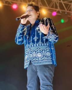 Singer Health: ਮਸ਼ਹੂਰ ਗਾਇਕ ਦਾ ਹੋਇਆ ਬੁਰਾ ਹਾਲ, ਅਚਾਨਕ ਵਿਗੜੀ ਸਿਹਤ ਕੋਮਾ 'ਚ ਗਿਆ; ਪ੍ਰਸ਼ੰਸਕ ਮੰਗ ਰਹੇ ਦੁਆਵਾਂ...