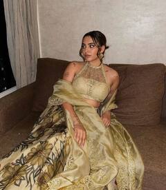 अनुराग कश्यप की बेटी की 10 तस्वीरें, विदेशी बॉयफ्रेंड से की शादी, जीती हैं लैविश लाइफ