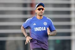 Asia Cup 2025: নতুন লুকে নজর কাড়লেন হার্দিক, বুমরাকে খোঁচা গিলের, এশিয়া কাপের জন্য ভারতের প্রস্তুতি শুরু