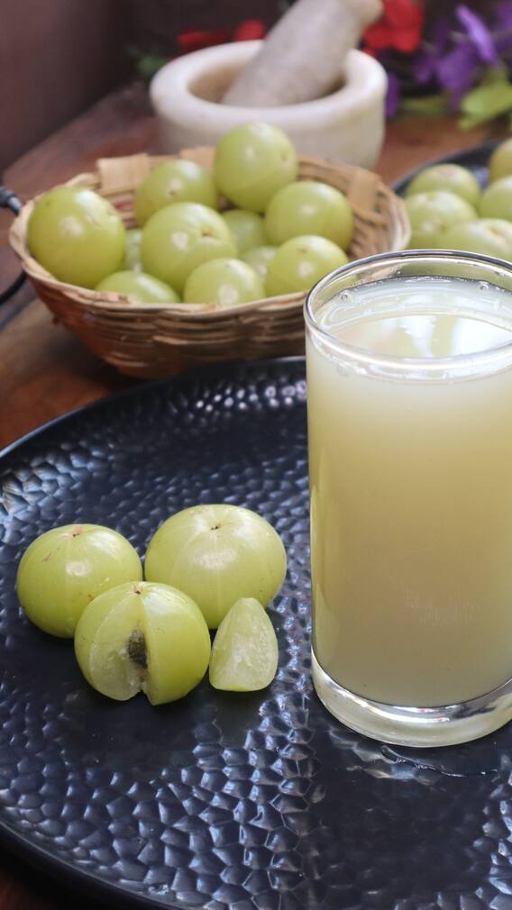 ਵਜ਼ਨ ਘਟਾਉਣ ਲਈ ਆਂਵਲੇ ਦਾ ਪਾਣੀ ਵਰਦਾਨ, ਜਾਣੋ ਫਾਇਦੇਮੰਦ ਰੈਸਪੀ ਬਾਰੇ