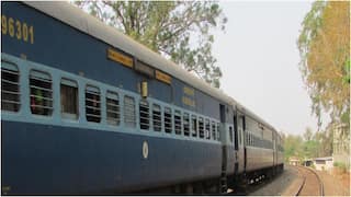 ਰੇਲ ਯਾਤਰੀਆਂ ਲਈ ਖੁਸ਼ਖਬਰੀ ! ਘਟ ਗਏ ਨੇ ਰੇਟ, ਰੇਲਵੇ ਨੇ ਲਿਆ ਵੱਡਾ ਫੈਸਲਾ, ਲੋਕਾਂ ਨੂੰ ਹੋਵੇਗਾ ਫਾਇਦਾ