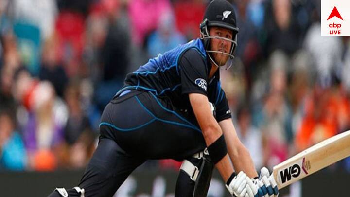 এই তালিকায় আছেন কোরি অ্য়ান্ডারসন। ২০১২ থেকে ২০১৮ সাল পর্যন্ত কোরি কিউয়িদের হয়ে ৩১টি টি-টোয়েন্টি খেলেছেন। এরপর ২০২৪ পর্যন্ত মার্কিন যুক্তরাষ্ট্রের হয়ে ১১টি টি-টোয়েন্টি খেলেছেন বাঁহাতি এই তারকা।