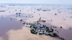 ਤਬਾਹੀ 'ਤੇ ਰਾਜਨੀਤੀ ! ਕੇਂਦਰੀ ਮੰਤਰੀ ਦਾ ਦਾਅਵਾ, ਹੜ੍ਹਾਂ ਲਈ ਨਜਾਇਜ਼ ਮਾਈਨਿੰਗ ਜ਼ਿੰਮੇਵਾਰ, ਆਪ ਦਾ ਇਲਜ਼ਾਮ, ਮੰਤਰੀ ਸਿਰਫ਼ ਫੋਟੋ ਖਿਚਵਾਕੇ ਗਏ ਵਾਪਸ