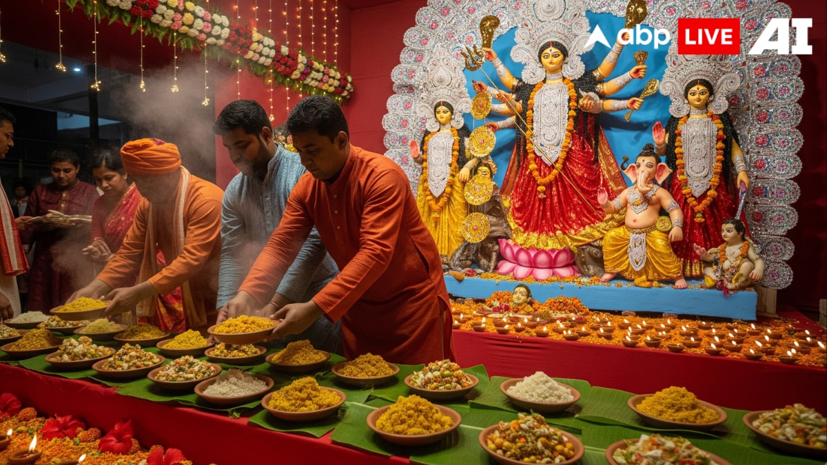 Durga Puja 2025 — Why Khichuri And Labra Hold Divine Significance In Festive Bhog