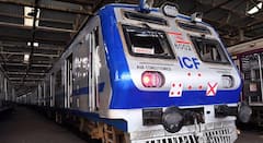 मुंबईकरांसाठी महत्त्वाची बातमी, लोकल ट्रेन एसी होणार, राज्य सरकारने 2856 डब्यांच्या खरेदीसाठी टेंडर काढलं