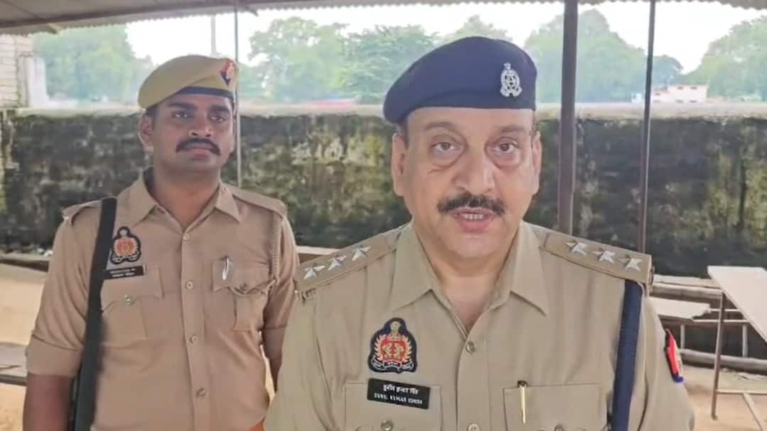 Prayagraj Uncle and nephew died During Clean septic tank due to poisonous gas ANN प्रयागराज में सेप्टिक टैंक की सफाई के लिए उतरे चाचा-भतीजे, जहरीली गैस से दोनों की मौत