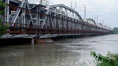 दिल्ली: 206 मीटर से नीचे पहुंचा यमुना का जलस्तर, हथिनीकुंड बैराज से छोड़ा गया पानी, बाढ़ का खतरा बरकरार