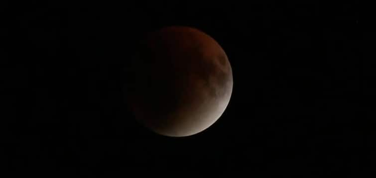 Blood Moon 2025: India Witnesses Rare Blood Moon During Total Lunar Eclipse — IN PICS Blood Moon 2025: India Witnesses Rare Blood Moon During Total Lunar Eclipse — IN PICS