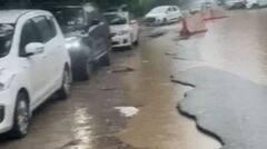 ਪੰਜਾਬ ਦੇ 7 ਜ਼ਿਲ੍ਹਿਆਂ 'ਚ ਅਲਰਟ ਜਾਰੀ, ਜਲੰਧਰ 'ਚ ਛਮ-ਛਮ ਵਰ੍ਹ ਰਿਹਾ ਮੀਂਹ, ਟੁੱਟੀਆਂ ਸੜਕਾਂ ਨੇ ਵਧਾਈਆਂ ਮੁਸ਼ਕਲਾਂ; ਕਈ ਰਸਤੇ ਬੰਦ...