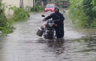 Rain Forecast: રાજ્યમાં ભારે વરસાદની આગાહી વચ્ચે અનેક શહેરમાં જળબંબાકાર,આ જિલ્લામાં  ભારે વરસાદનું એલર્ટ