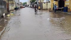 આગામી ત્રણ કલાક ગુજરાતના 8 જિલ્લામાં રેડ એલર્ટ, અતિભારે વરસાદની આગાહી, બહાર નીકળવાનું ટાળજો