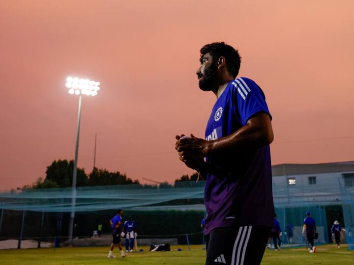 एशिया कप में भारत ने पाकिस्तान के खिलाफ 10 मुकाबले जीते हैं और सिर्फ 6 ही हारे हैं. बांग्लादेश की बात करें तो टीम इंडिया ने उनके खिलाफ 13 मैच जीते हैं और सिर्फ 2 ही हारे हैं.