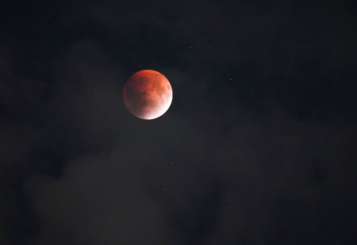 Pictures of this rare scene came out from different parts of the country. People from cities like Delhi-NCR, Lucknow, Guwahati, Chennai and Thiruvananthapuram shared unique pictures of the moon on social media.