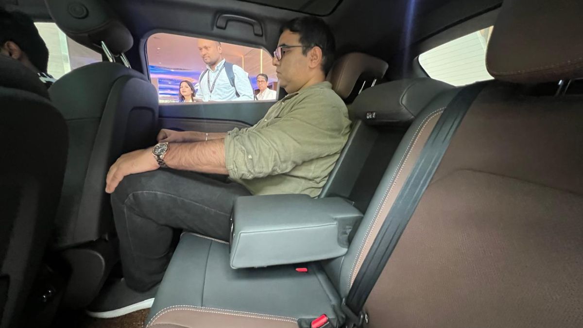 Vinfast VF6 India First Look Review: Most Affordable Premium EV?