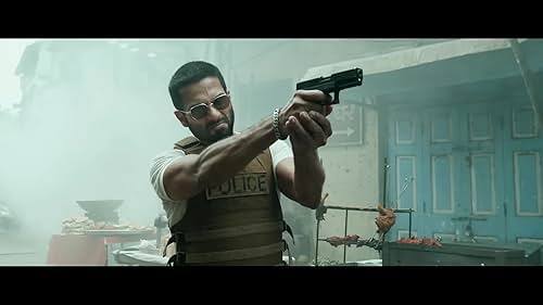 देवा – शाहिद कपूर ने इंस्पेक्टर देवा के किरदार के साथ पुलिस यूनिवर्स में अपनी पूरी तरह से एंट्री दर्ज कराई.