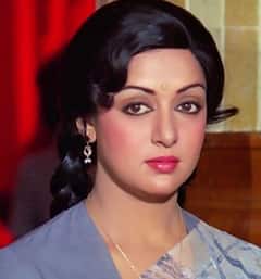 यूं हीं हेमा मालिनी को नहीं कहते बॉलीवुड की 'ड्रीम गर्ल', ये 10 तस्वीरें गवाह, 76 साल की उम्र में भी बला की हसीन हैं दिग्गज अभिनेत्री