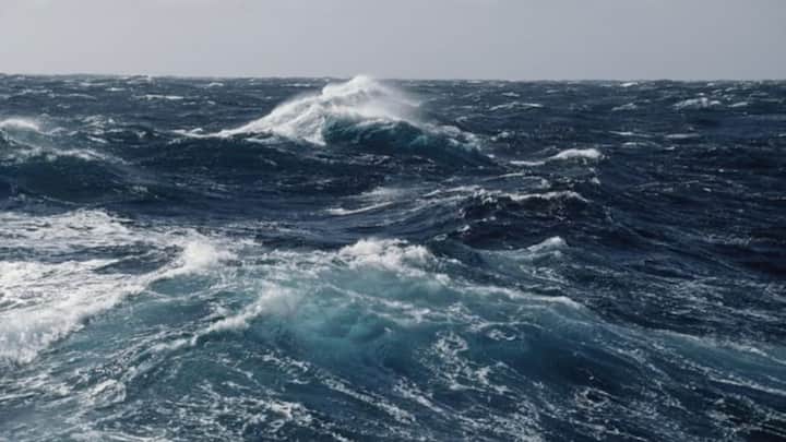 पॅसिफिक महासागराच्या शांत वृत्तीमुळे त्याला 