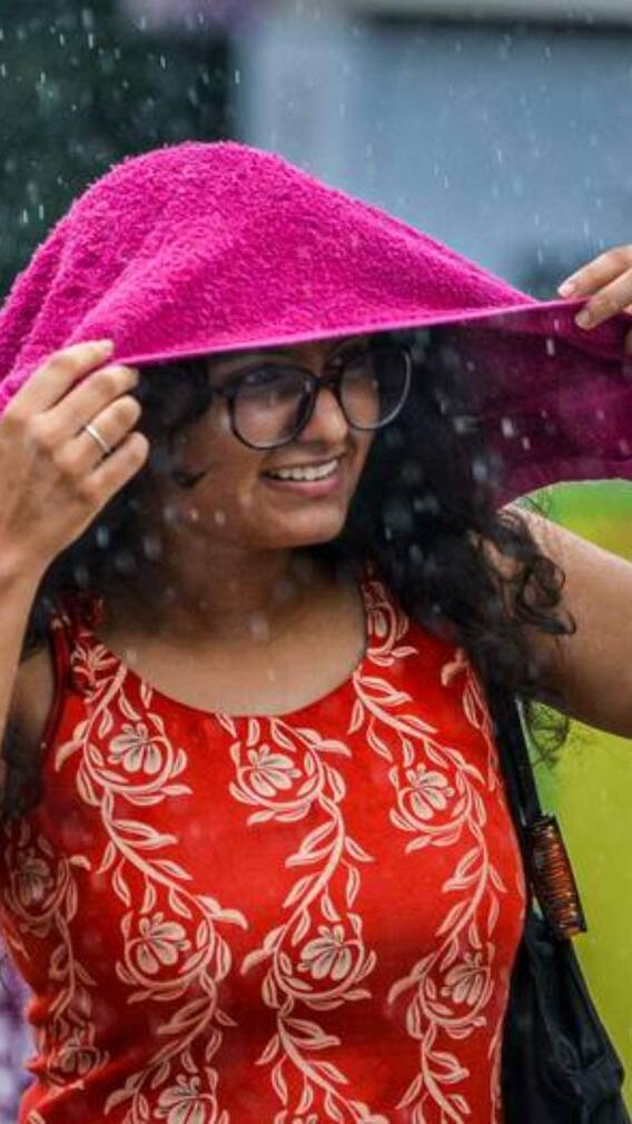 सितंबर की आखिरी बारिश में भीगती दिल्ली की वो गलियां, जहां सुकून और यादें साथ चलते हैं