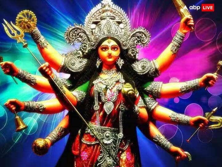 24 सितंबर को शारदीय नवरात्रि के दौरान तुला राशि में चंद्रमा और मंगल की युति से महालक्ष्मी राजयोग बनेगा. साथ ही इन 9 दिनों सिंह राशि में शुक्र और केतु की युति रहेगी. कन्या राशि में सूर्य-बुध की युति बुधादित्य योग बनेगा.