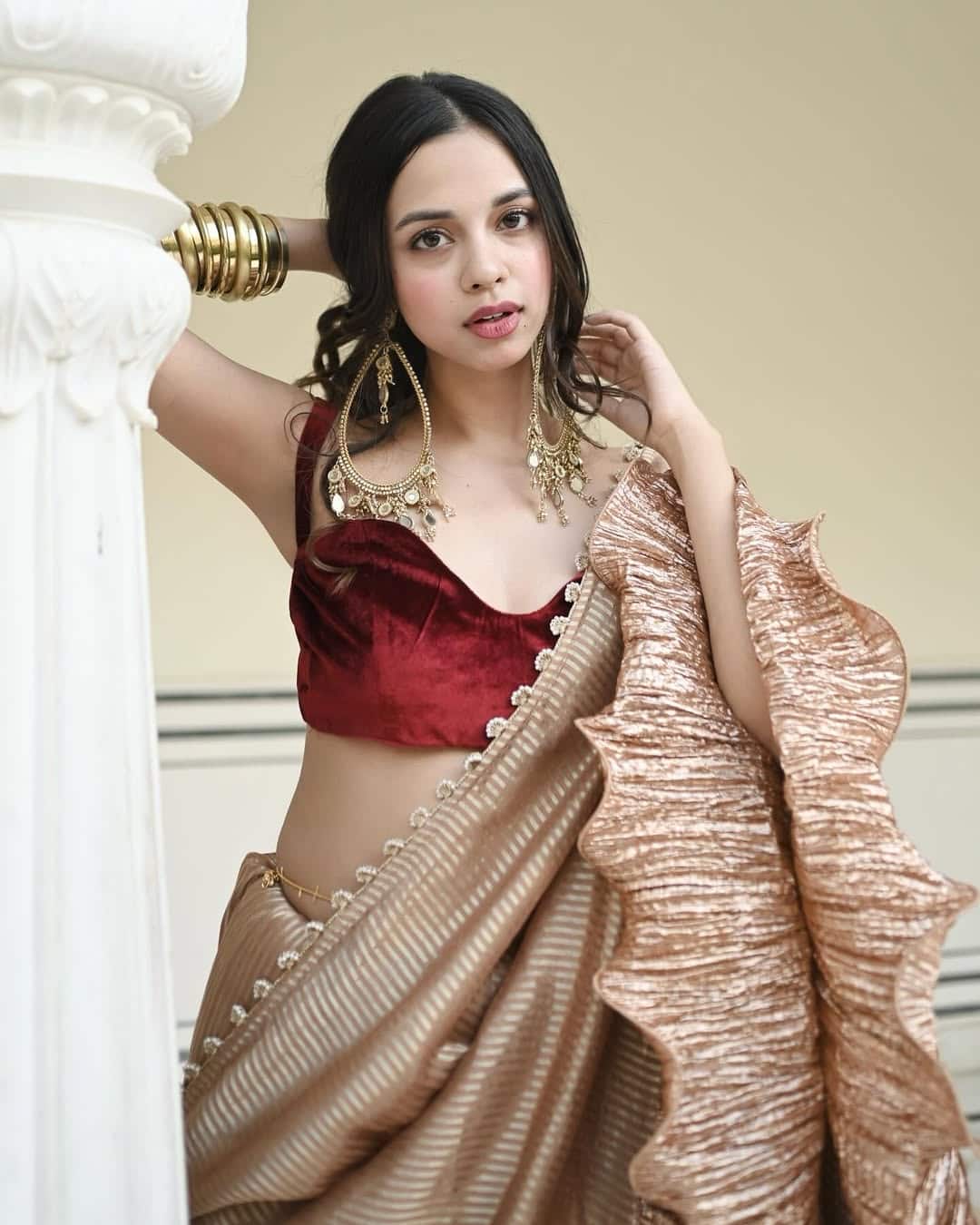 Pictures of Nitanshi are often viral on Instagram and social media. Fans follow their dressing style and consider him a fashion icon.