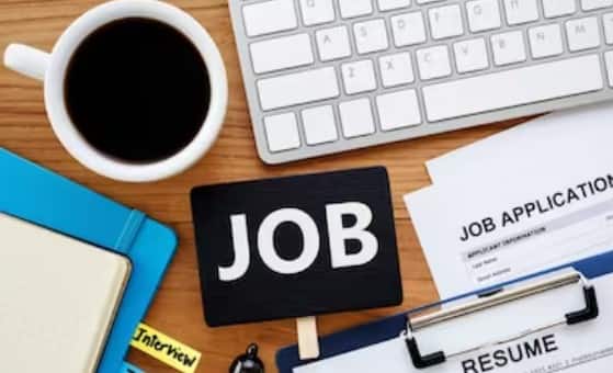 આ ભરતી માટે અરજી પ્રક્રિયા શરૂ થઈ ગઈ છે અને ઉમેદવારો પાસે 6 ઓક્ટોબર 2025 (સાંજે 6 વાગ્યા સુધી) સુધીનો સમય છે. અરજી ઓનલાઈન અને ઓફલાઈન બંને રીતે કરી શકાય છે.