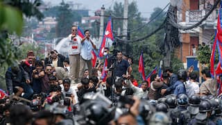 Nepal Protest:નેપાળમાં હિંસક પ્રદર્શન વચ્ચે 50થી વધુ ગુજરાતી ફસાયા, સુરક્ષિત વાપસી માટે સરકારની કવાયત