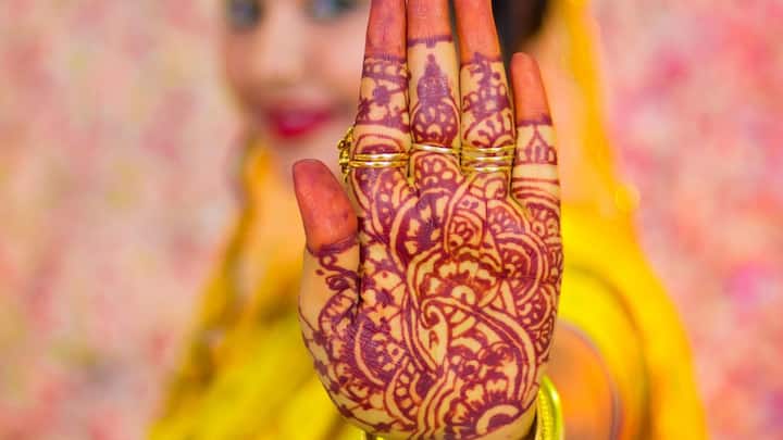 If you look at some figures of previous years, then it is found that on an average age of marriage of girls in India, it is gradually increasing.