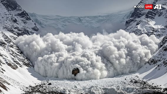 Avalanche Hits Tourist Area In J&K's Sonamarg: WATCH
