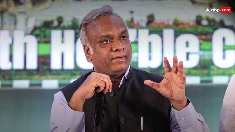 ‘कर्नाटक ईवीएम-वीवीपैट के पारदर्शी मूल्यांकन के लिए तैयार’, प्रियांक खरगे का EC को पत्र ‘कर्नाटक ईवीएम-वीवीपैट के पारदर्शी मूल्यांकन के लिए तैयार’, प्रियांक खरगे का EC को पत्र